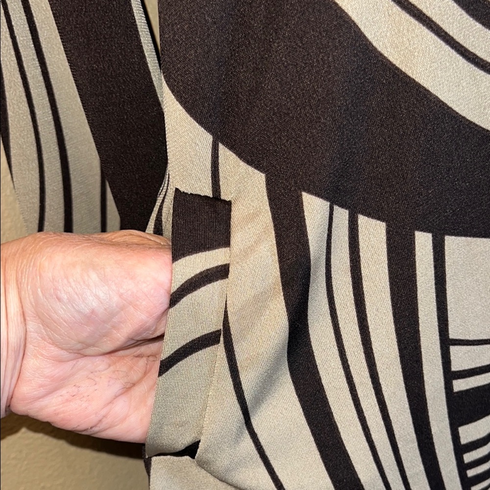 R & B Collection Women’s Stylish Brown and Beige Swirl Tunic/Dress SZ XL - Picture 5 of 12